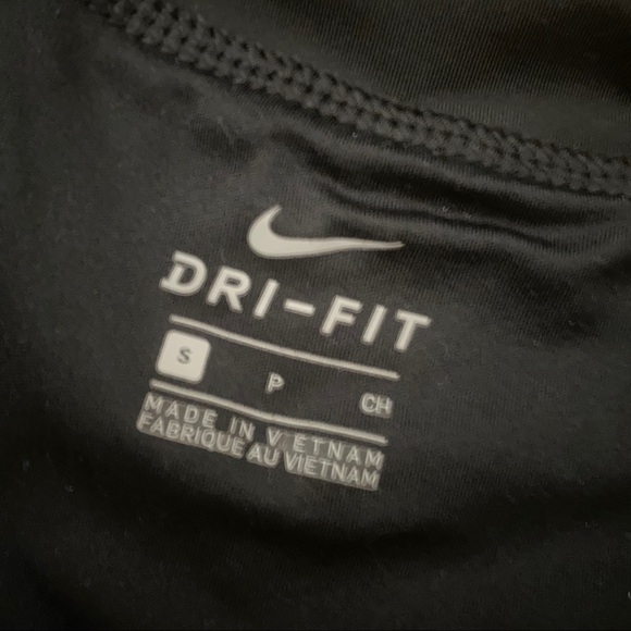 Nike Athletic Shorts (two pairs) - Picture 4 of 6